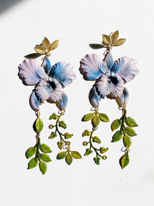 Dreamgaze Orchid Earrings