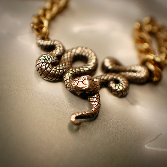 Serpent Curb Chain Necklace