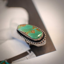 Load image into Gallery viewer, Boulder Green Turquoise Ring

